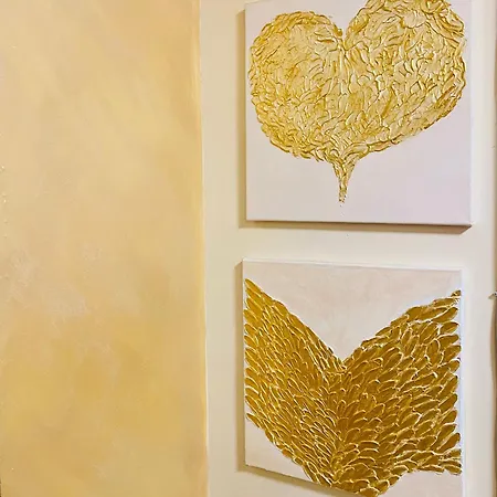 Prime & Private Parking 公寓